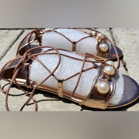 Cape Robbin Metallic Rose-Gold Gladiator Sandals - Picture 9 of 12